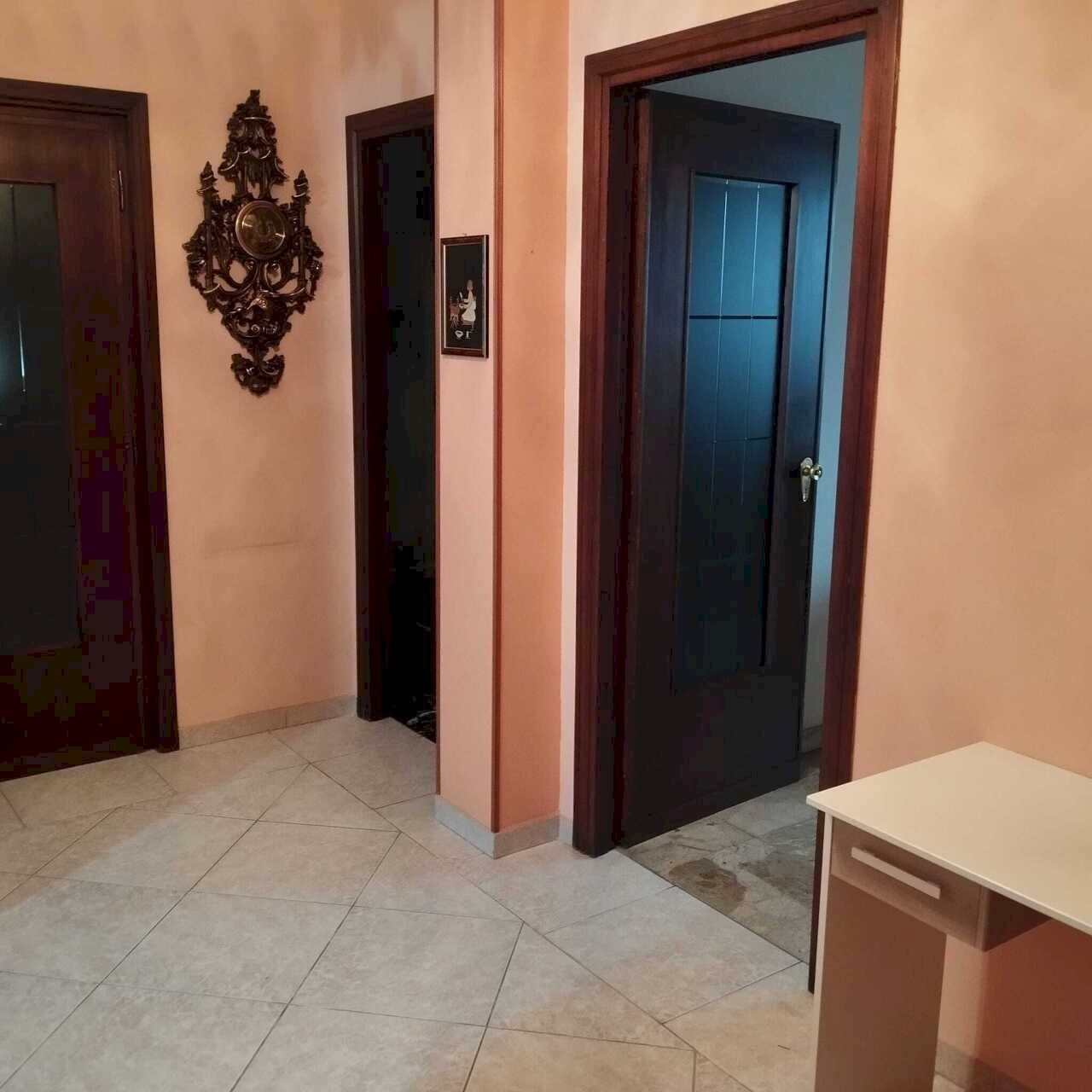 WhatsApp Image 2026-02-06 at 09.24.58.jpeg - Quadrilocale Via Guido Reni 111, Torino (zona Mirafiori Nord) - foto 1