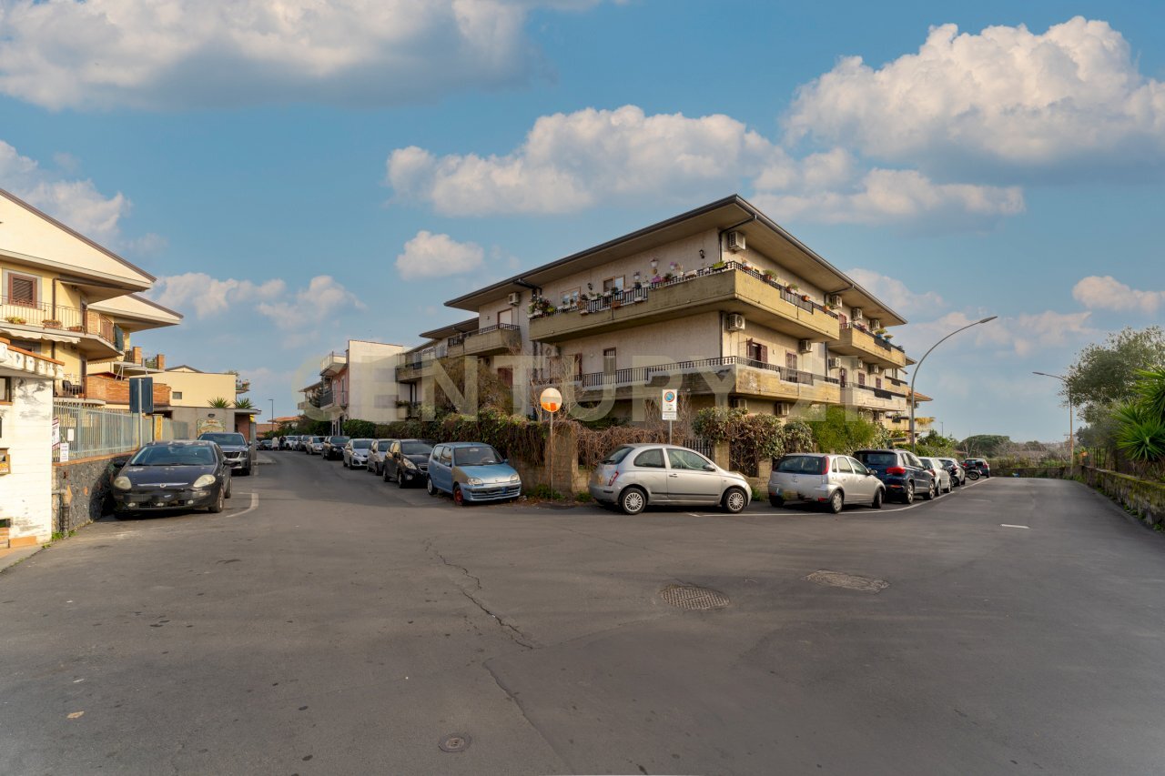 Via Idria 37 (1).jpg - Three-room apartment VIA IDRIA 37, Tremestieri Etneo - photo 2