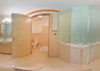 R0010887.JPG - Locale Commerciale viale Regina Margherita 19, Catania - foto 20