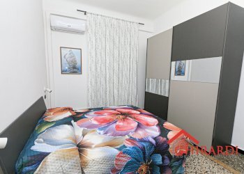 5.2 CAMERA2.jpg - Appartamento Via Capitano del Popolo 2, Genova (zona Sestri Ponente) - foto 17