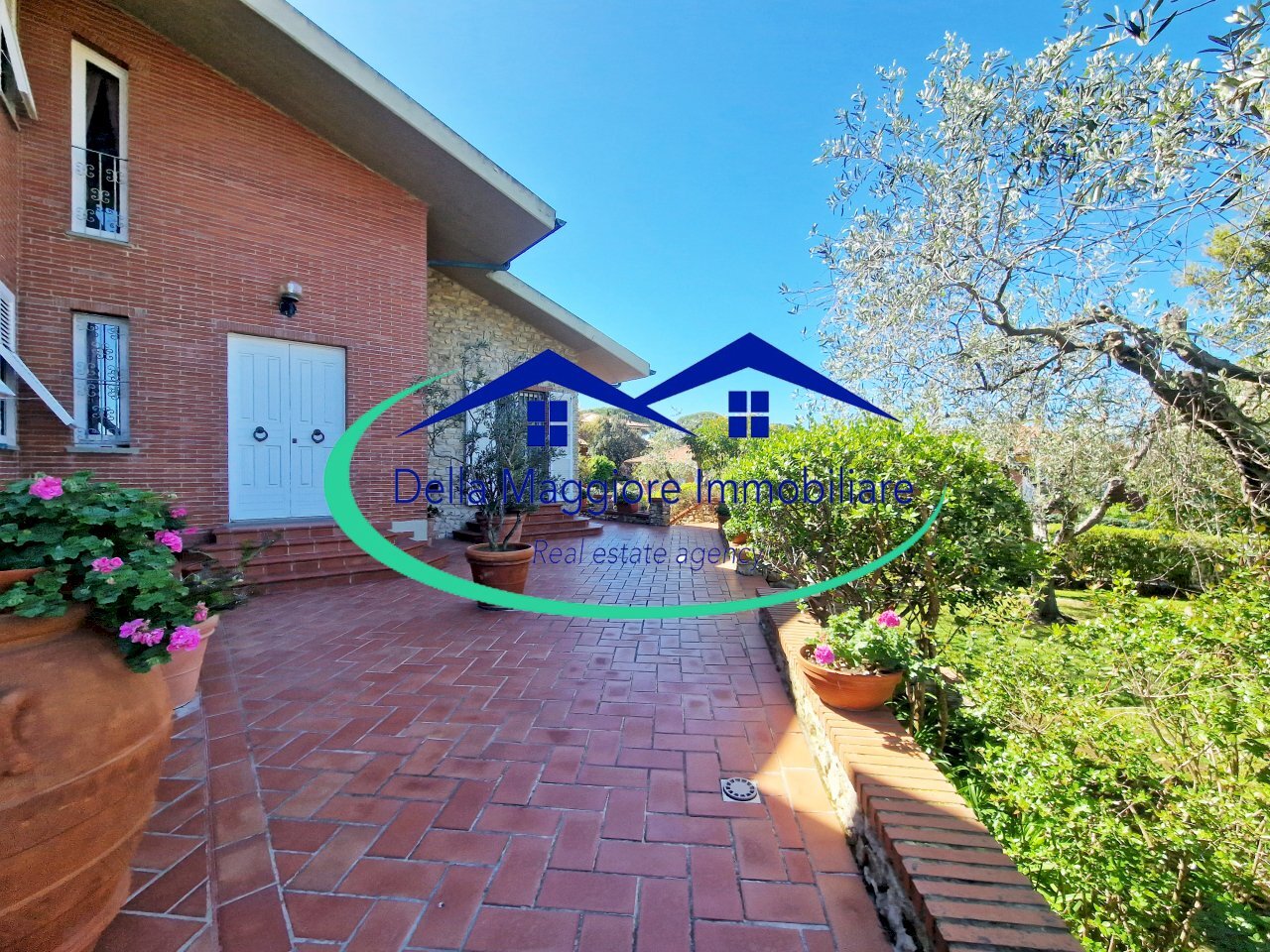 26-20240419_112539.jpg.jpg - Villa Livorno - photo 2