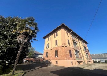 WhatsApp Image 2026-02-06 at 10.02.34.jpeg - Bilocale Strada per Olcenengo  26, Vercelli - foto 1