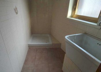 12.jpg - Trilocale Via Vincenzo Bellini 20, San Pietro Clarenza - foto 14