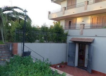 4.JPG - Villa Via Indipendenza 5, Mascalucia - foto 4