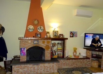 14.JPG - Villa Via Indipendenza 5, Mascalucia - foto 15