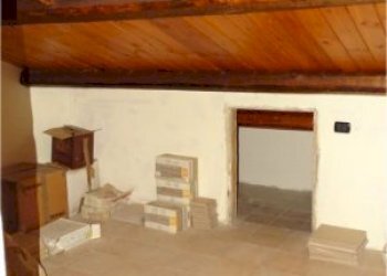 25.JPG - Villa Via Indipendenza 5, Mascalucia - foto 27