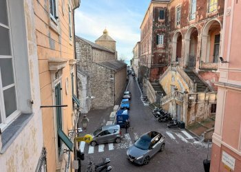 Quadrilocale Via Giuseppe Garibaldi, Ventimiglia - foto 9