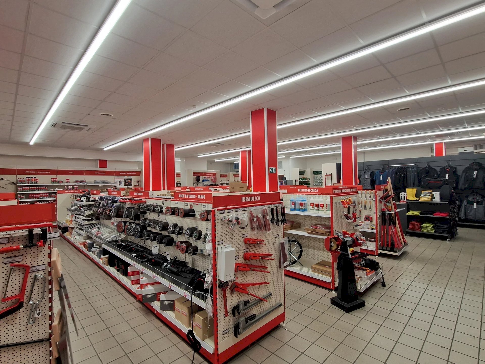 Locale - Locale Commerciale Via Gaetano Previati, Lavagna - foto 1