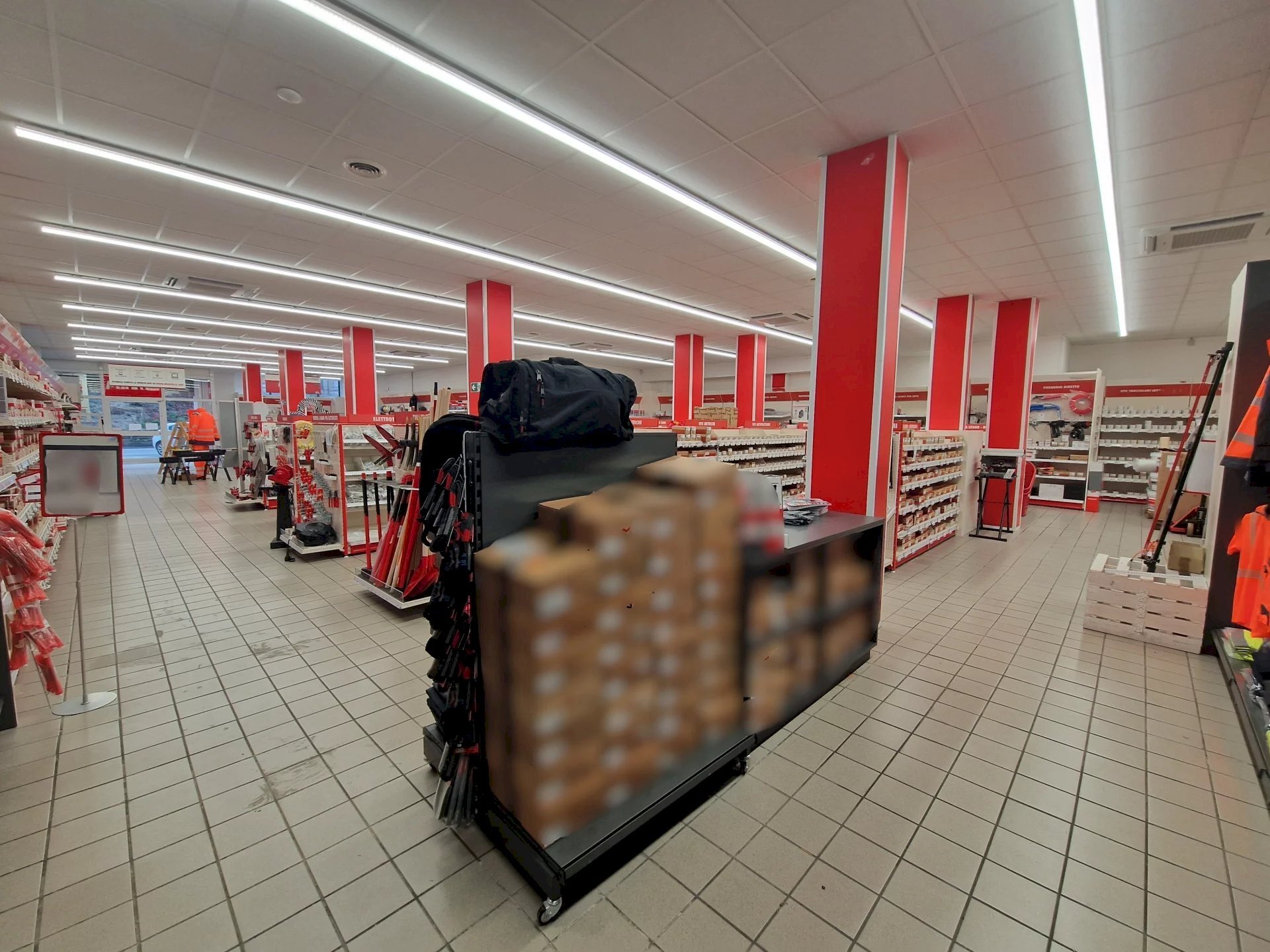 Locale - Locale Commerciale Via Gaetano Previati, Lavagna - foto 3