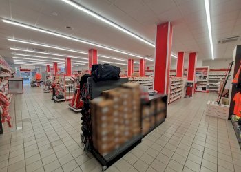 Locale - Locale Commerciale Via Gaetano Previati, Lavagna - foto 3