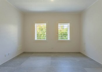 Four-room apartment Soliera - photo 15