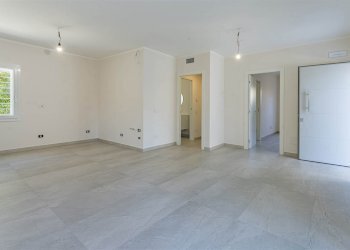 Four-room apartment Soliera - photo 21