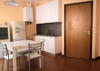 Bilocale Modena (zona Circoscrizione 1) - foto 5