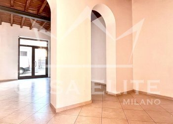 Commercial Premises Abbiategrasso - photo 1