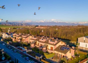 Three-room apartment Usmate Velate - photo 1