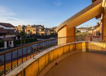 Three-room apartment Usmate Velate - photo 5