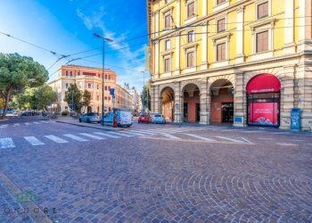 Box Via Cesare Boldrini, Bologna (zona Centro Storico) - foto 1