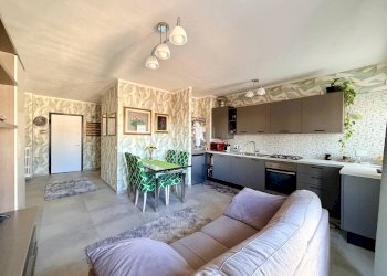 Two-room apartment Vinovo - photo 2