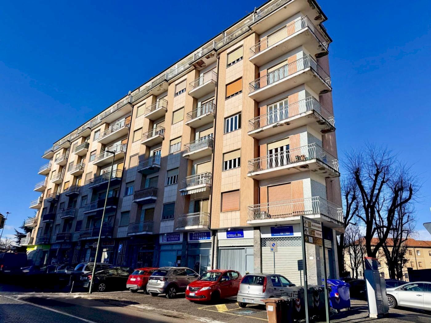 Three-room apartment Nichelino - photo 1