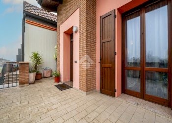 Quadrilocale Via giacomo leopardi, Bagnolo in Piano - foto 4