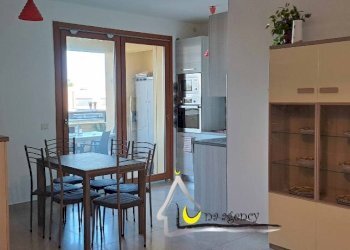 Independent house via Claudio Villa 3, 04016 Sabaudia, Sabaudia - photo 2