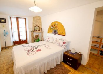 Semi-detached house Via Orco, Rivarolo Canavese - photo 8