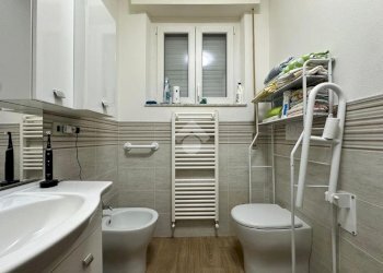 Appartamento Via Antonio Gramsci, Luni - foto 6