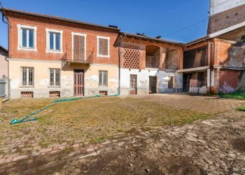 Casa semi indipendente Via Fratelli Don Torchio, Celle Enomondo - foto 1