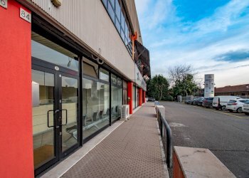 Shop Via Cassala, 84 
 Porta Milano, Brescia (neighborhood Porta Milano) - photo 3