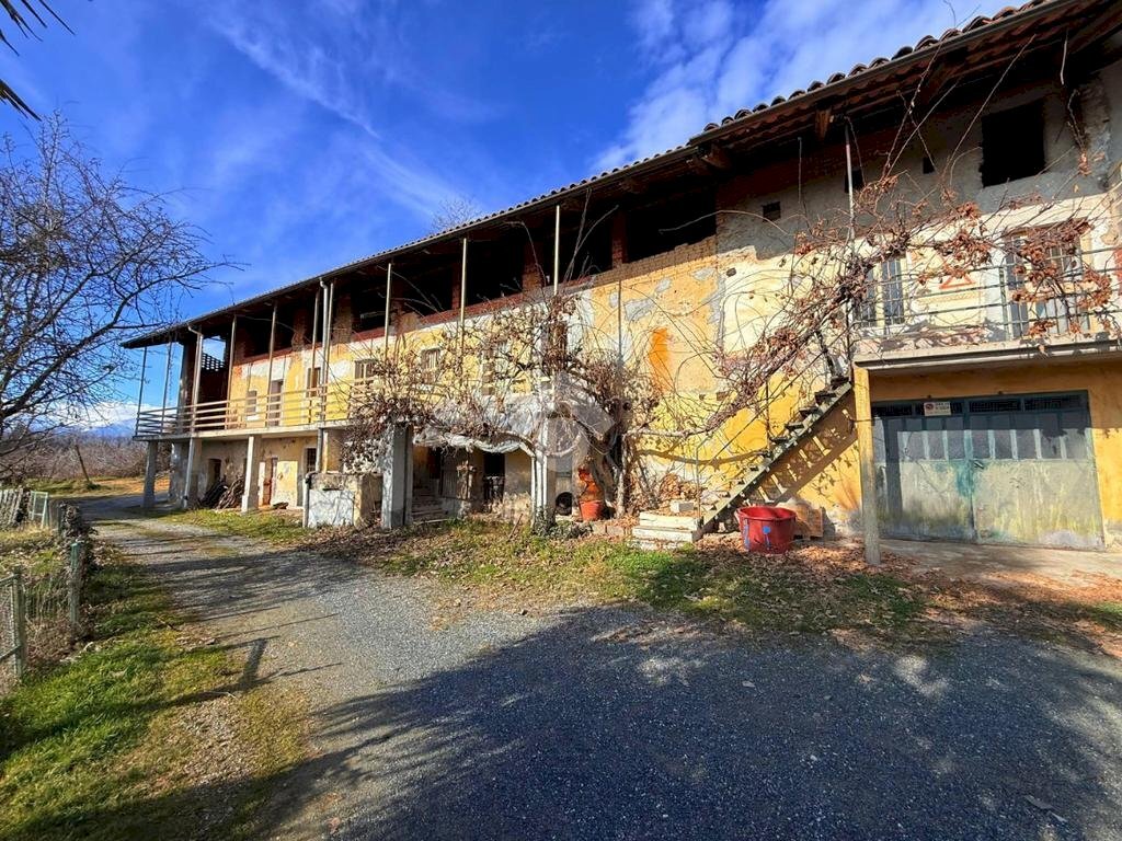 Casa semi indipendente Via Canton Neiro, Castellamonte - foto 1