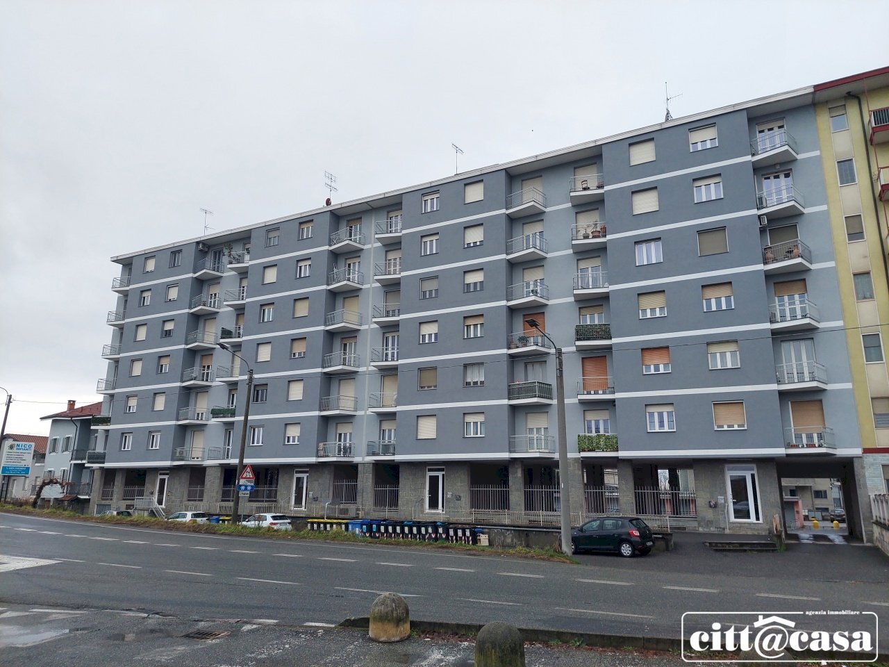 Three-room apartment Chivasso - photo 2