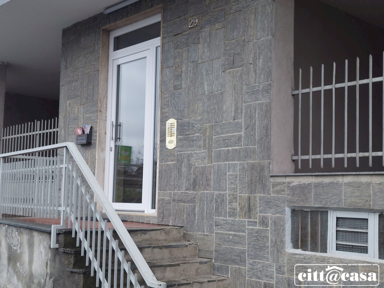 Three-room apartment Chivasso - photo 3