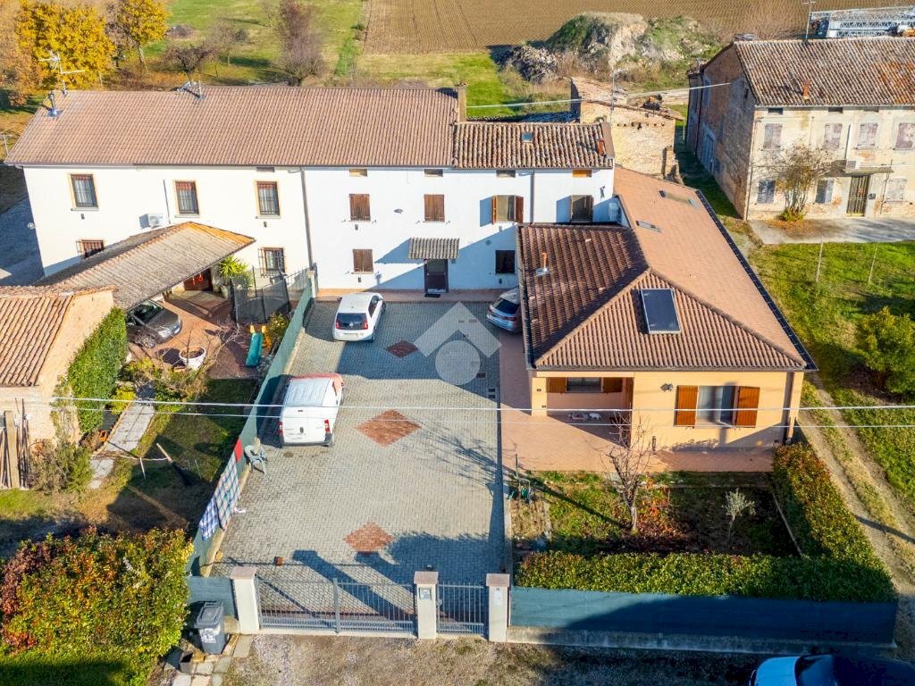 Casa indipendente Via Gruara, Poviglio - foto 1