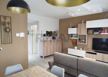 Sala da pranzo - Trilocale Via della Pace
 
30, Legnano - foto 3