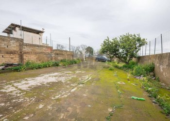 Giardino - One-room apartment Via Rosario Pitrelli
 
64, Caltagirone - photo 15