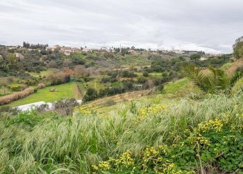 Vista delle montagne - One-room apartment Via Rosario Pitrelli
 
64, Caltagirone - photo 18