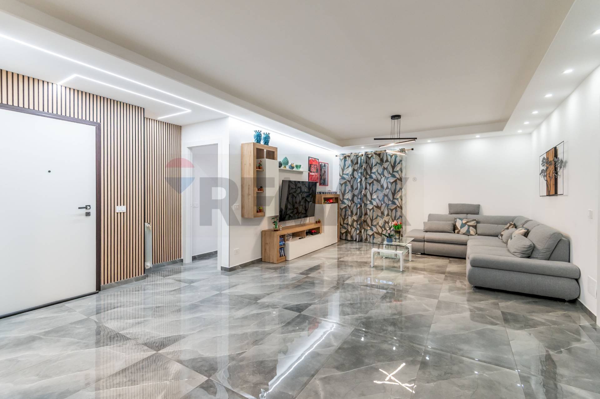 Soggiorno - Trilocale Via Cappuccini Vecchi
 
34, Caltagirone - foto 3