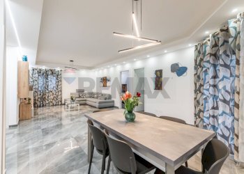 Sala da pranzo - Trilocale Via Cappuccini Vecchi
 
34, Caltagirone - foto 1