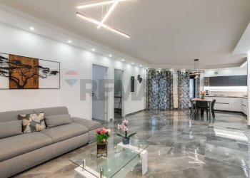 Sala da pranzo - Trilocale Via Cappuccini Vecchi
 
34, Caltagirone - foto 9