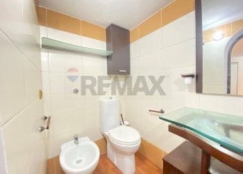 Bagno - Bilocale Via Mario Sangiorgi
37, Catania - foto 15