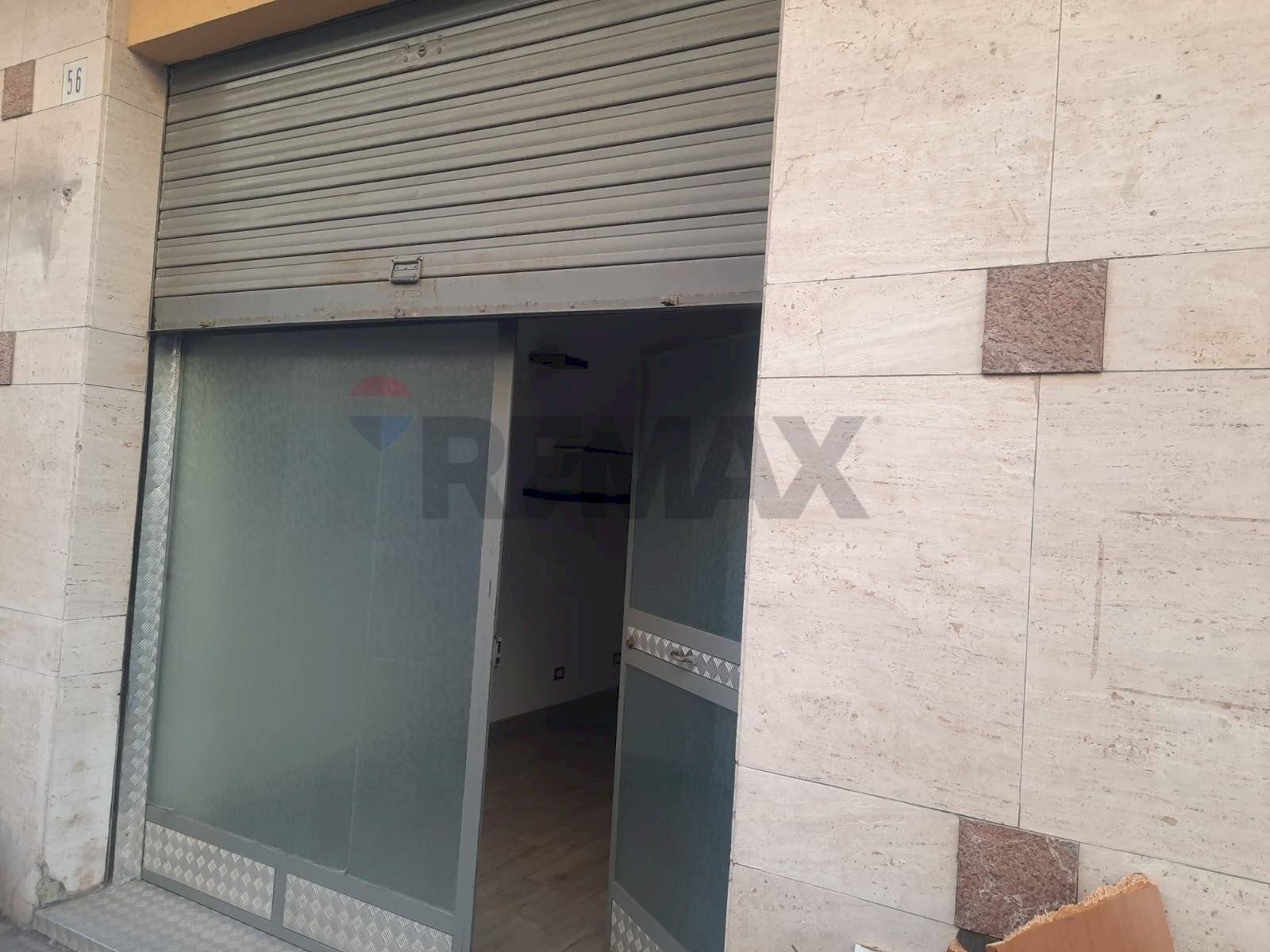 Edificio all\'aperto - Shop Catania - photo 3