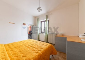 Camera / camera da letto - Appartamento La Nave
 
82, Castiglion Fiorentino - foto 4