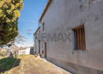 Casa all\'aperto - Independent house Fonte del Piano
 
19, Cingoli - photo 17