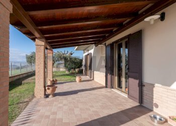 Terrazza - Casa indipendente via Mazzangrugno
 
28, Jesi - foto 8