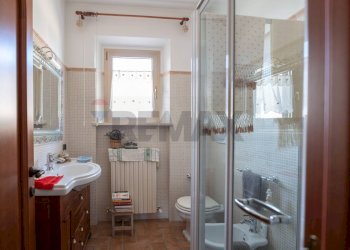 Bagno - Casa indipendente via Mazzangrugno
 
28, Jesi - foto 13