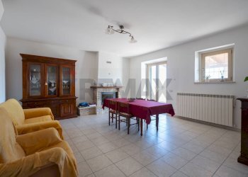 Sala da pranzo - Casa indipendente via Mazzangrugno
 
28, Jesi - foto 38