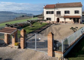 Casa all\'aperto - Casa indipendente via Mazzangrugno
 
28, Jesi - foto 59