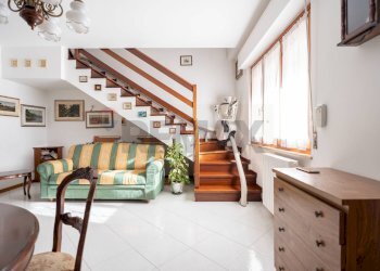 Scale - Casa indipendente Agugliano - foto 2