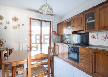 Cucina - Casa indipendente Agugliano - foto 7