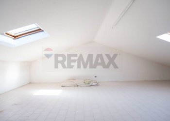 Stanza vuota - Casa indipendente Agugliano - foto 31